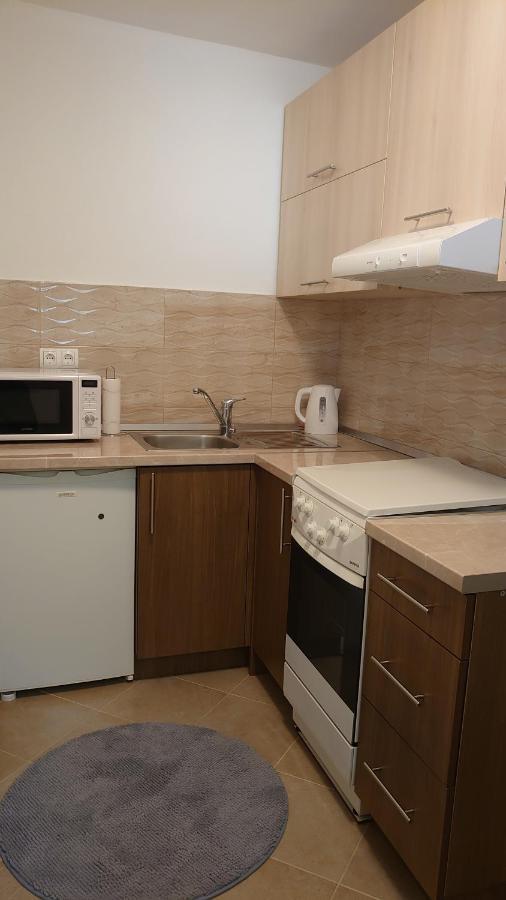 Apartments Tulipan - With Free Private Parking Garage Mostar Exterior photo